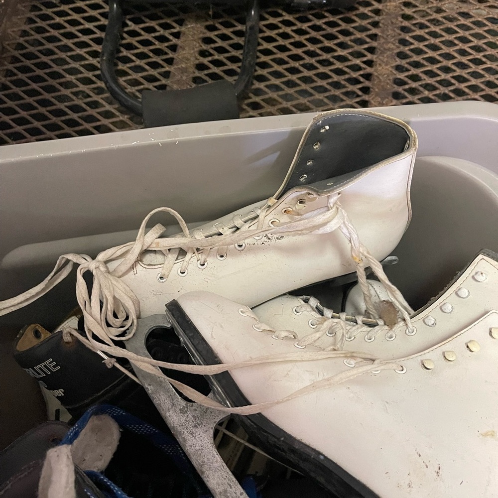 White Women's Ice Skates one pair